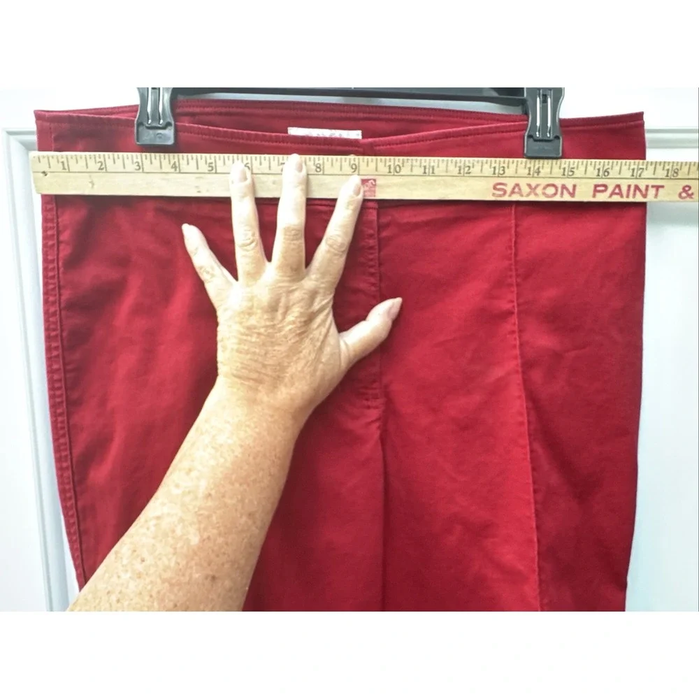 Jones New York Corduroy Pants Trousers Women's‎ Size 12 Red Stretch Ribbed